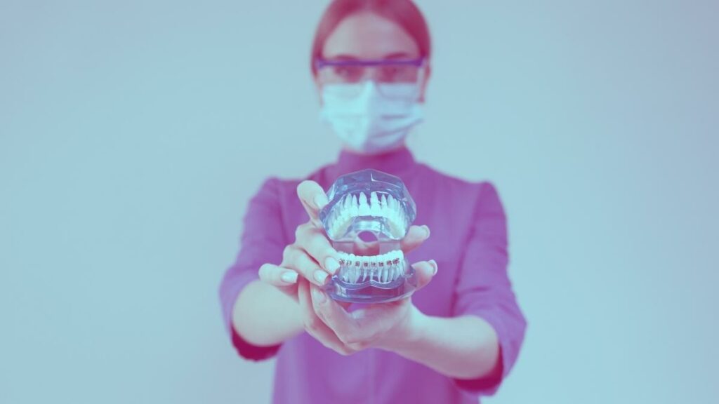 30 Best Gifts for Dentists to Give in 2023