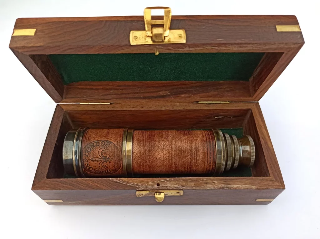 Working Telescope With Engraving and Box